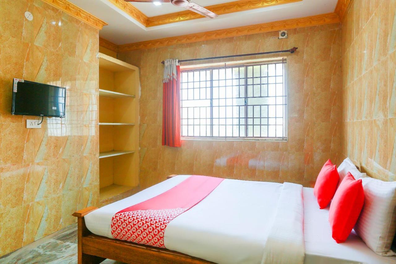 Oyo 68796 Shanthi Mahal Chennai Extérieur photo