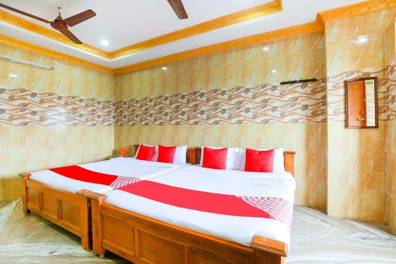 Oyo 68796 Shanthi Mahal Chennai Extérieur photo